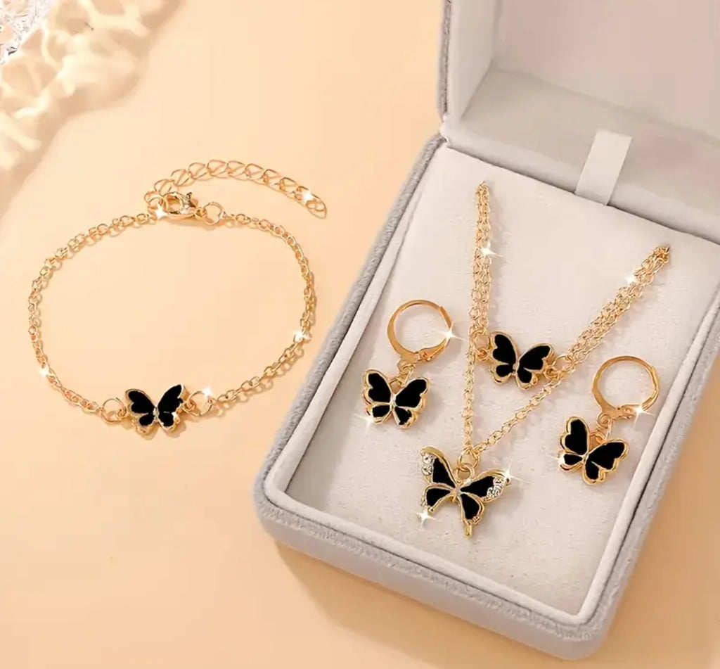 4 броя сет за готини мацки