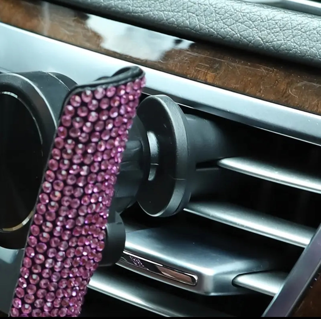 Стойка за готина мацка